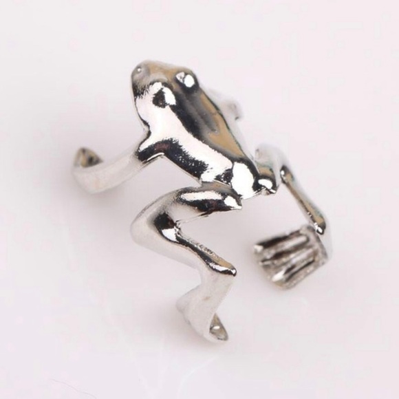 Busy Kitty Jewelry - Silver Frog Ear Cuff
